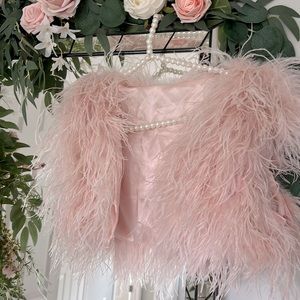 Ostrich feather bolero. Fits small-large sizes